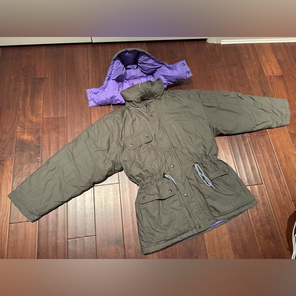 Club International Women’s Down Jacket